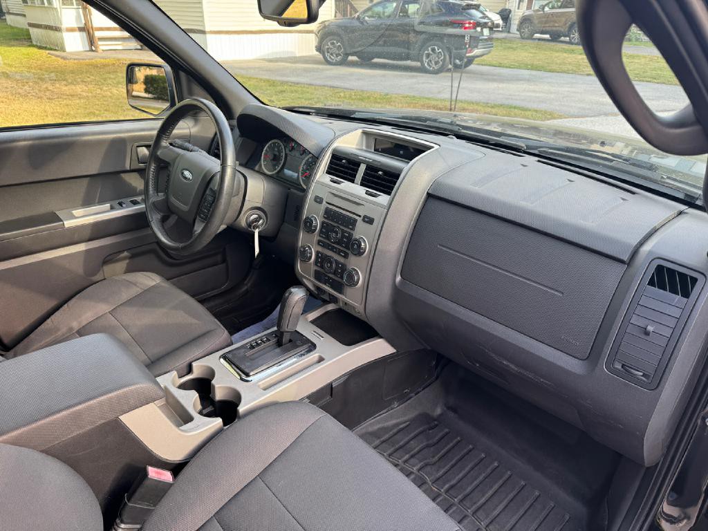 2012 Ford Escape Image 11