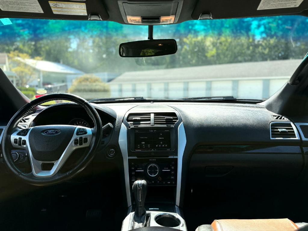 2012 Ford Explorer Image 16