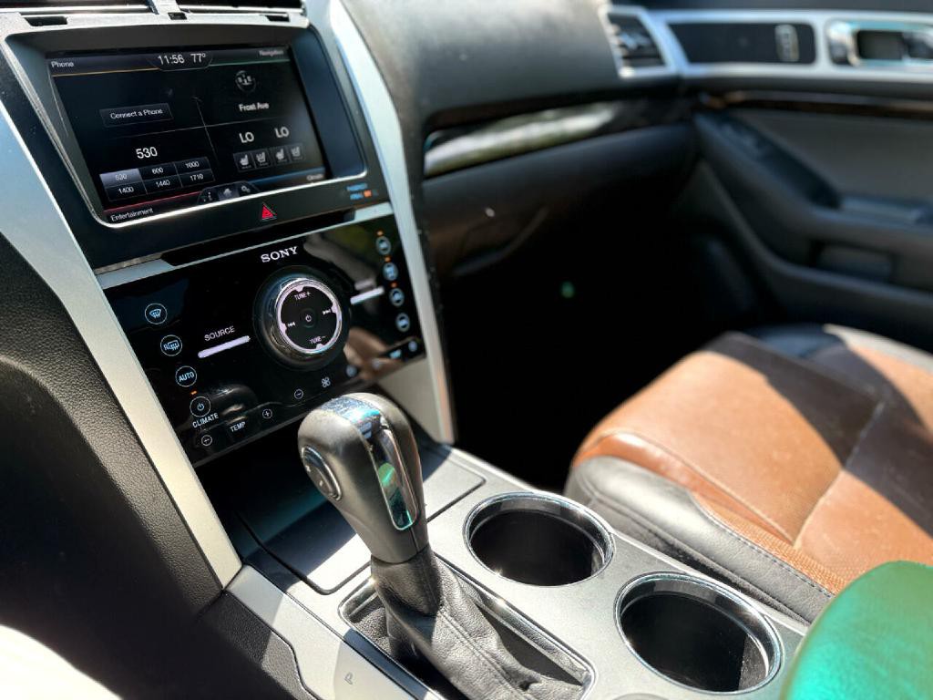 2012 Ford Explorer Image 19