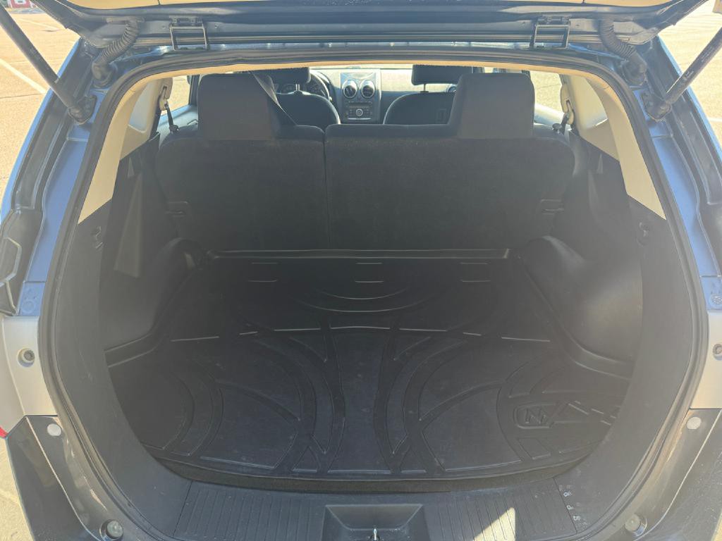 2013 Nissan Rogue Image 16