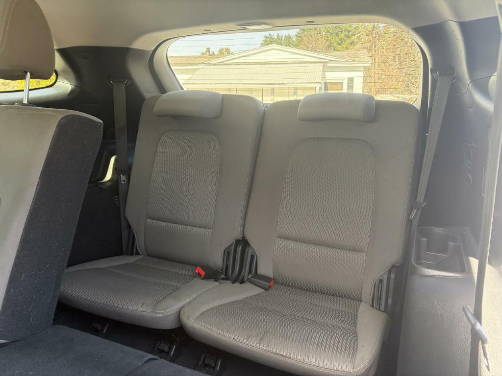 2016 Hyundai Santa Fe Image 15