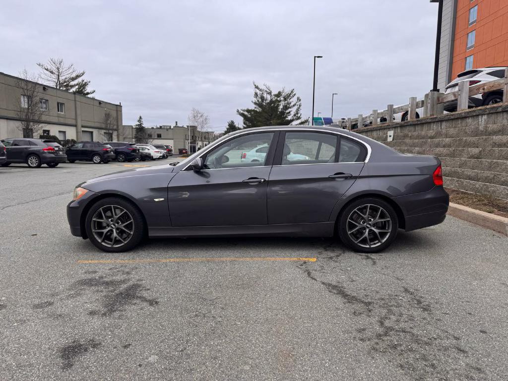 2007 BMW 3 Series Image 2