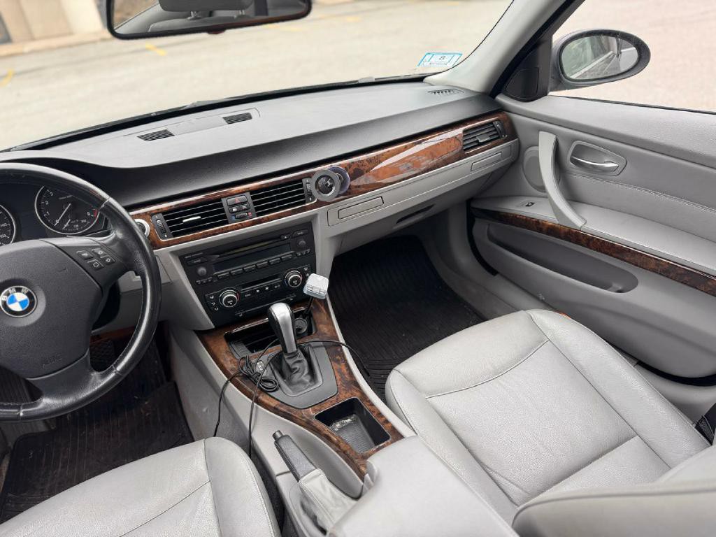 2007 BMW 3 Series Image 13