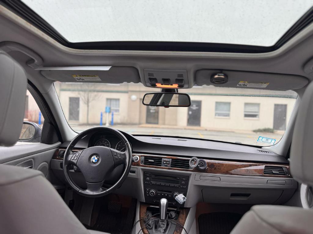 2007 BMW 3 Series Image 16