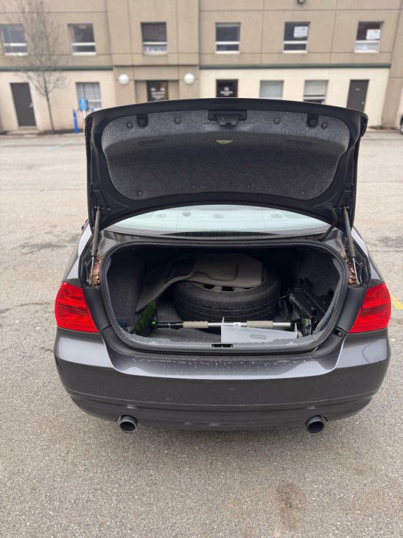 2007 BMW 3 Series Image 19