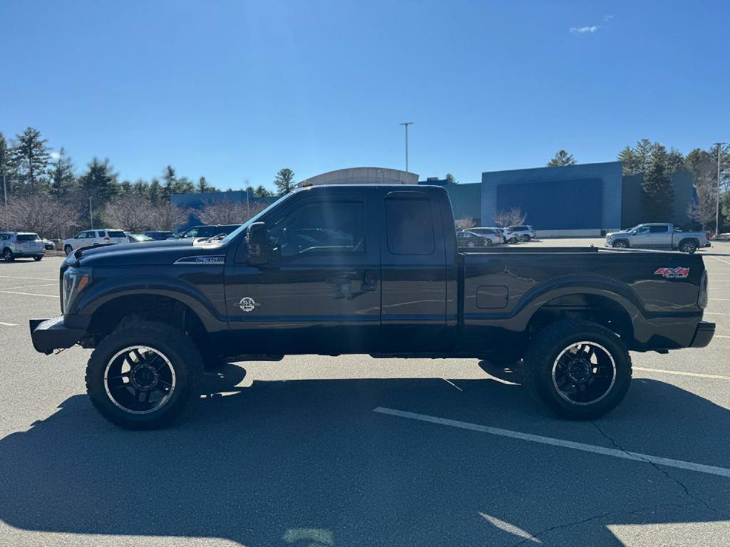 2011 Ford F-350 Image 4