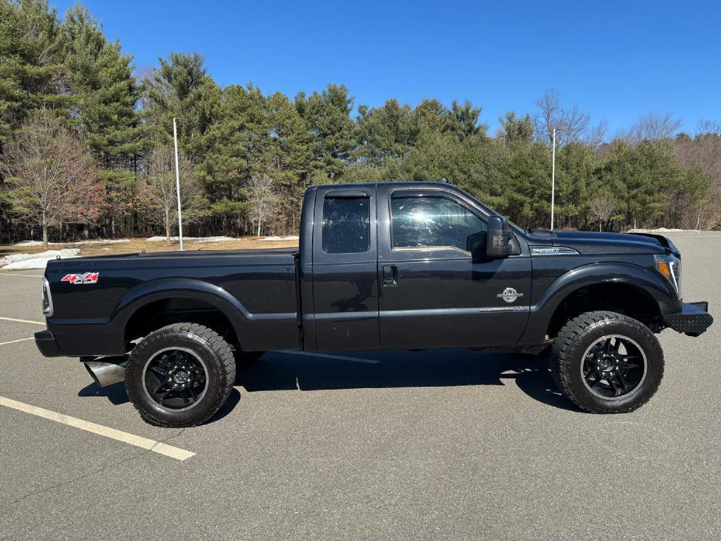 2011 Ford F-350 Image 8