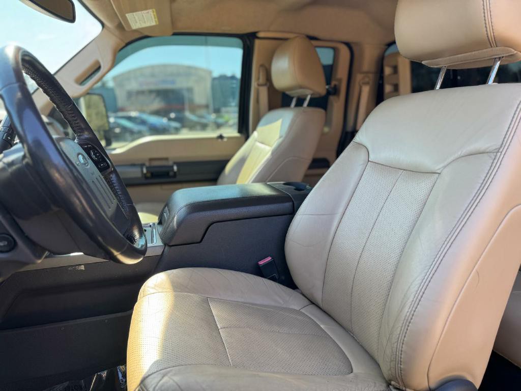 2011 Ford F-350 Image 15