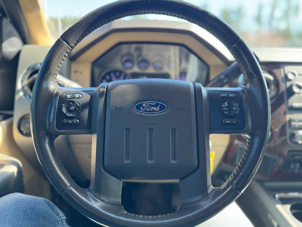 2011 Ford F-350 Image 17