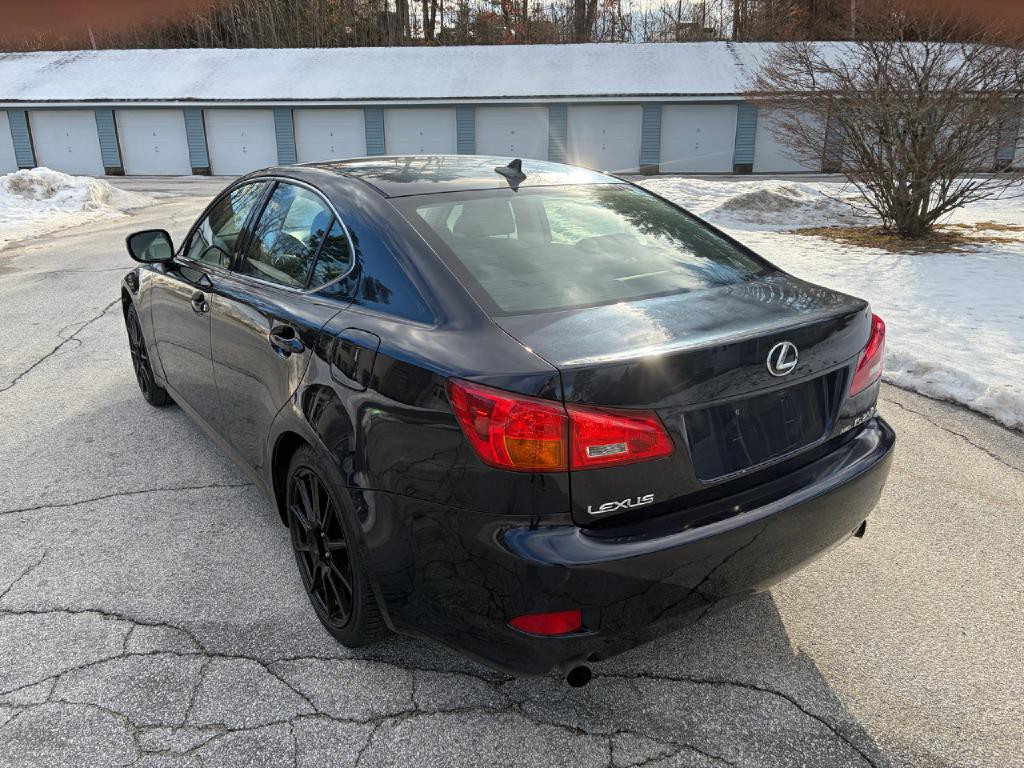 2007 Lexus IS Image 11