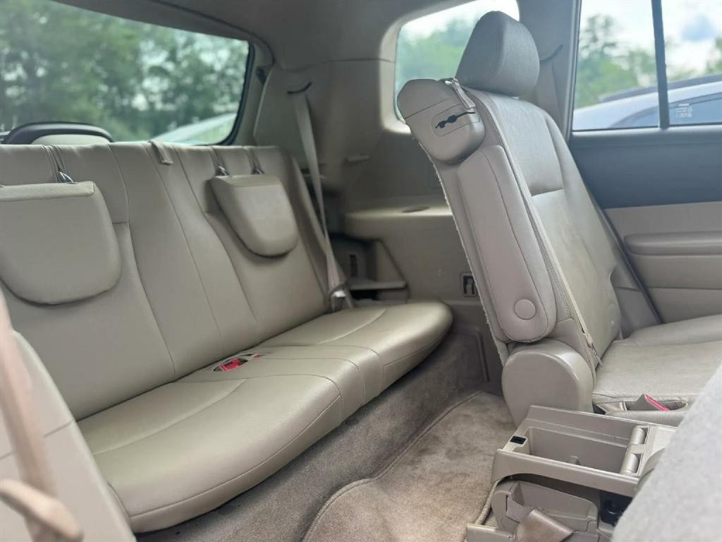 2010 Toyota Highlander Image 14