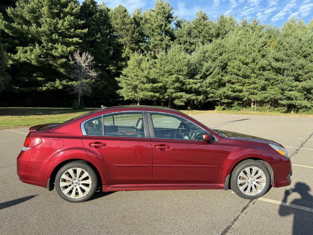 2012 Subaru Legacy Image 8