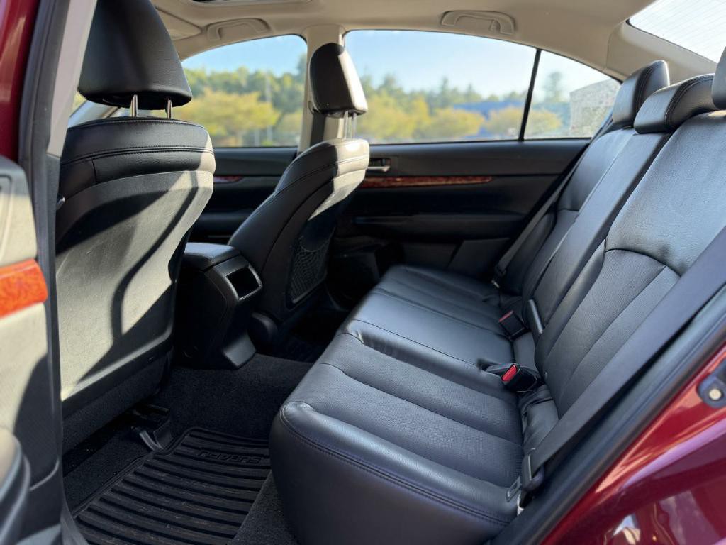 2012 Subaru Legacy Image 16