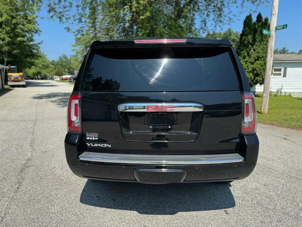 2016 GMC Yukon Image 4