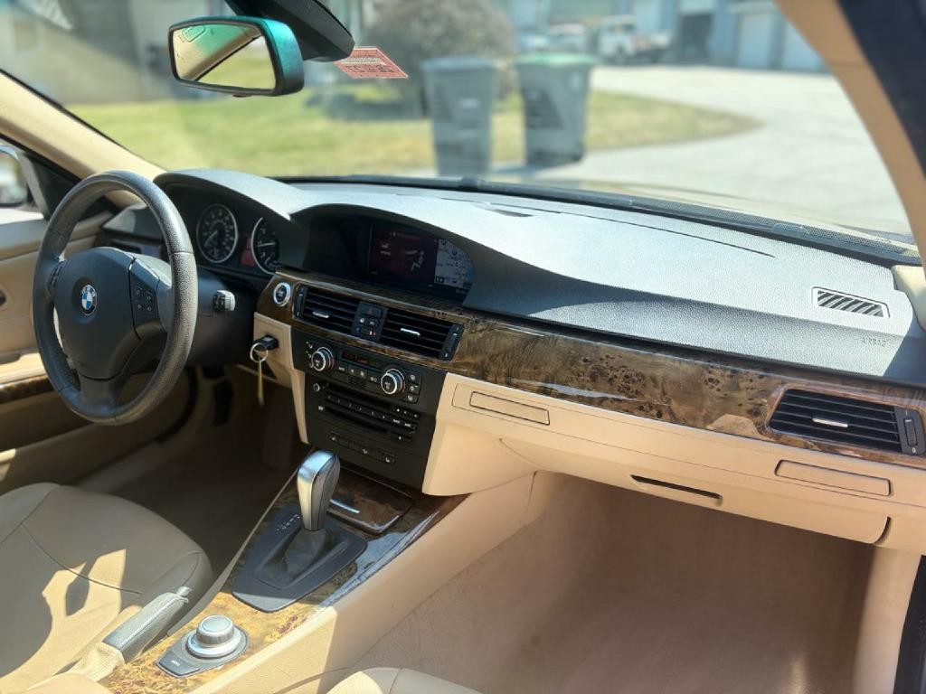 2008 BMW 3 Series Image 11