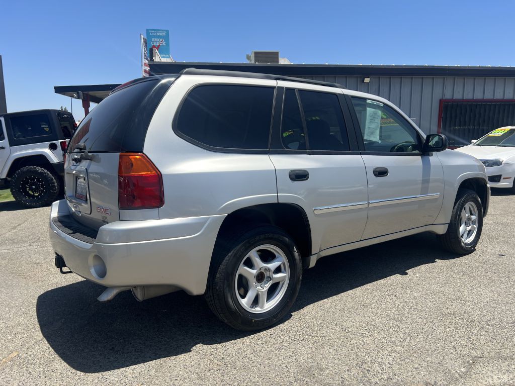 2007 GMC Envoy Image 6