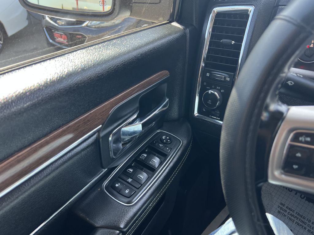 2017 RAM 1500 Image 12