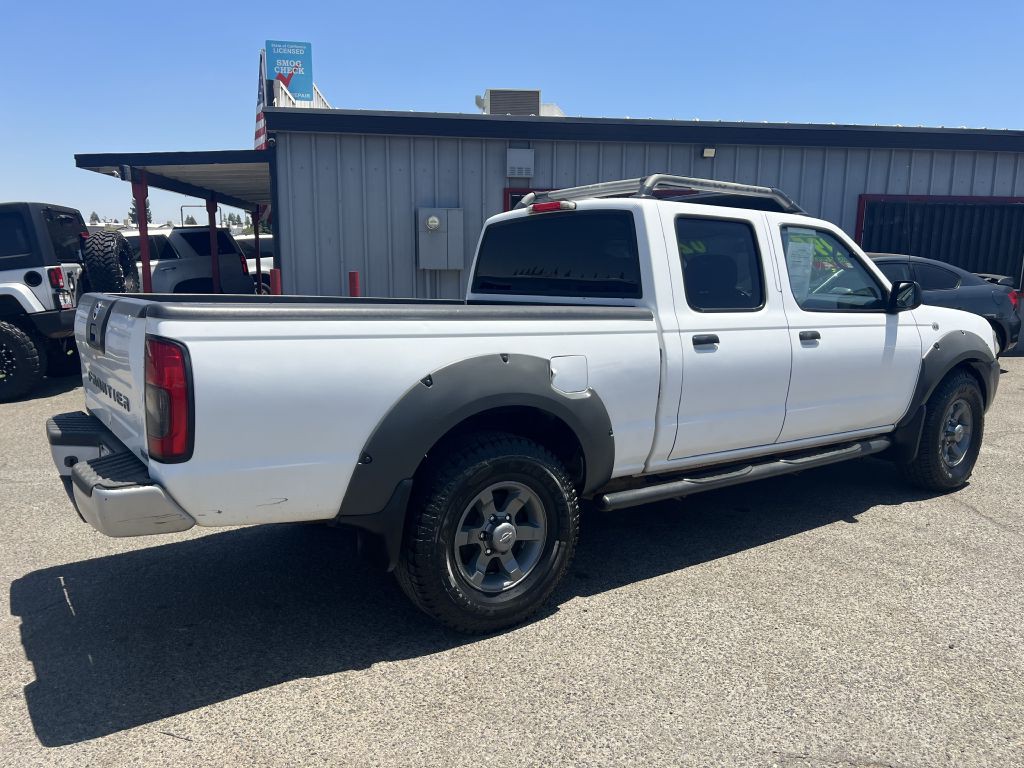2002 Nissan Frontier Image 6