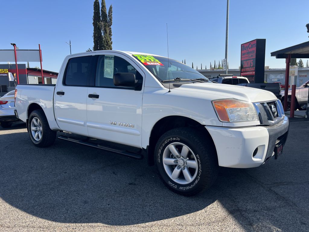 2009 Nissan Titan Image 4