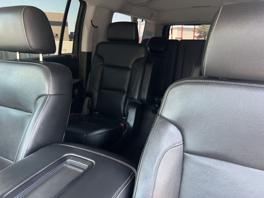 2015 Chevrolet Suburban Image 9