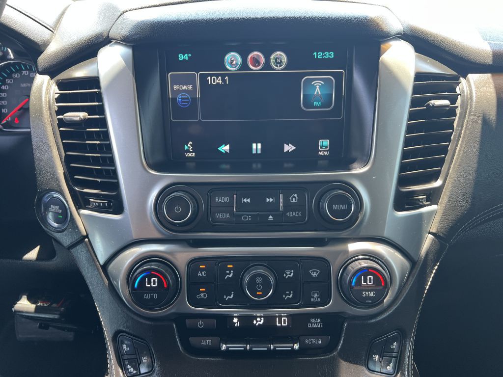 2015 Chevrolet Suburban Image 11
