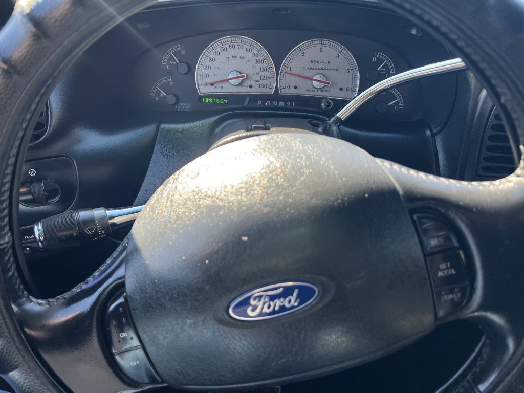 2002 Ford F-150 Image 11