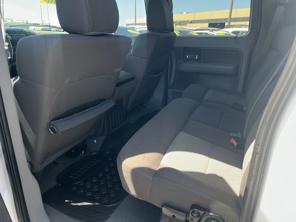 2005 Ford F-150 Image 7