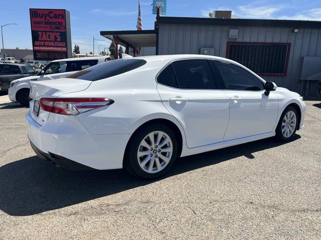 2019 Toyota Camry Image 6