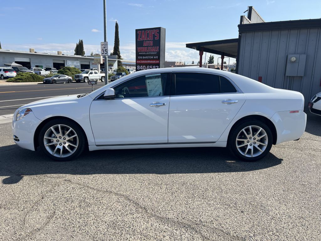 2012 Chevrolet Malibu Image 2