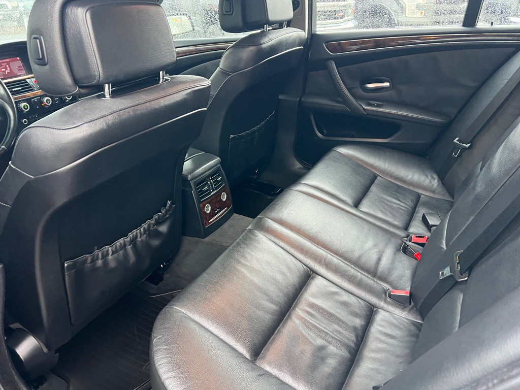 2008 BMW 5 Series Image 7