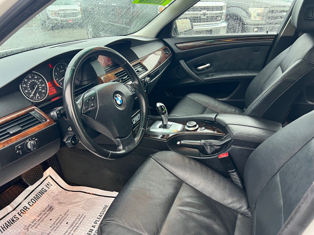 2008 BMW 5 Series Image 8