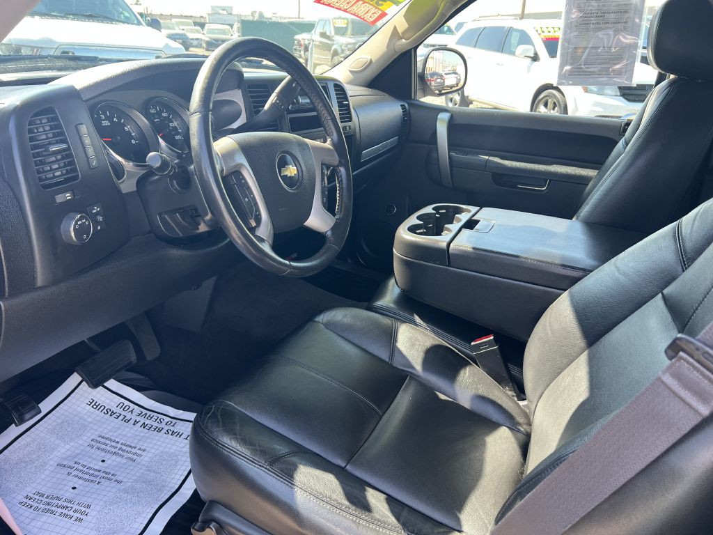 2013 Chevrolet Silverado 1500 Image 8