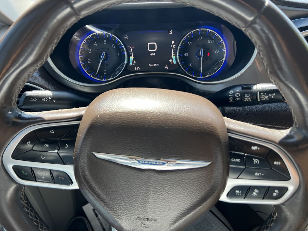 2018 Chrysler Pacifica Image 11
