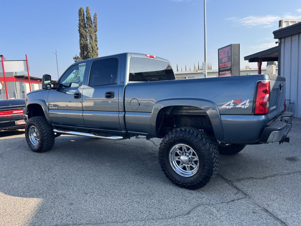2006 Chevrolet Silverado 1500 Image 3