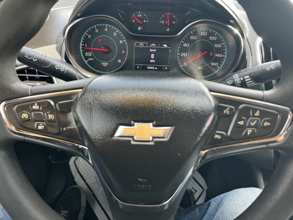 2017 Chevrolet Cruze Image 10