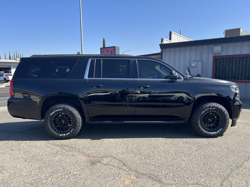 2018 Chevrolet Suburban Image 5