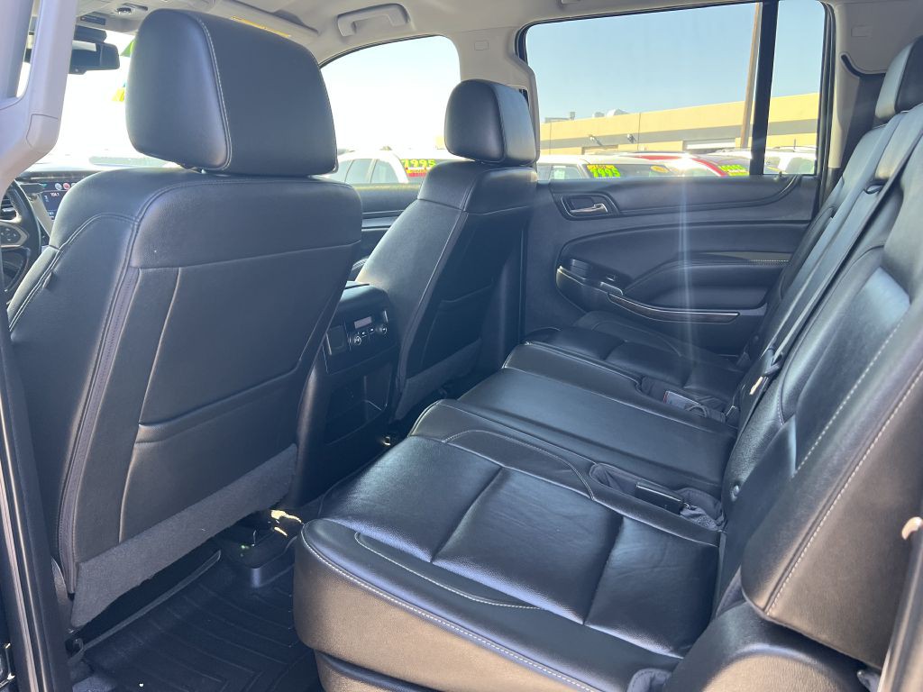 2018 Chevrolet Suburban Image 7
