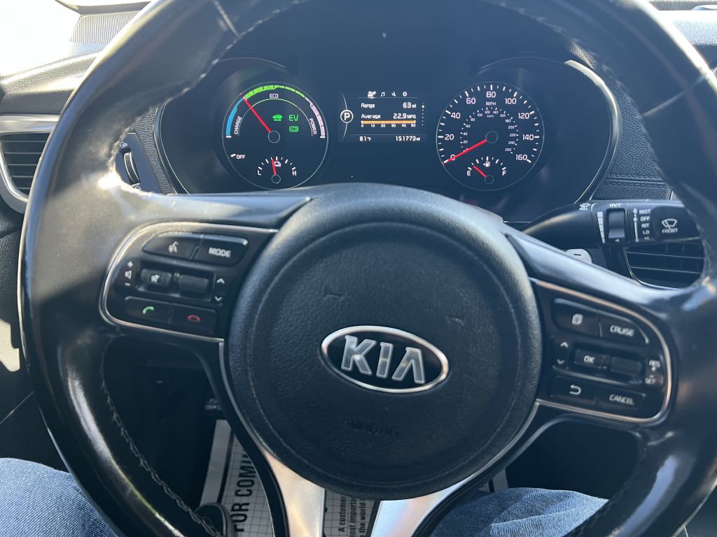 2017 Kia Optima Image 11