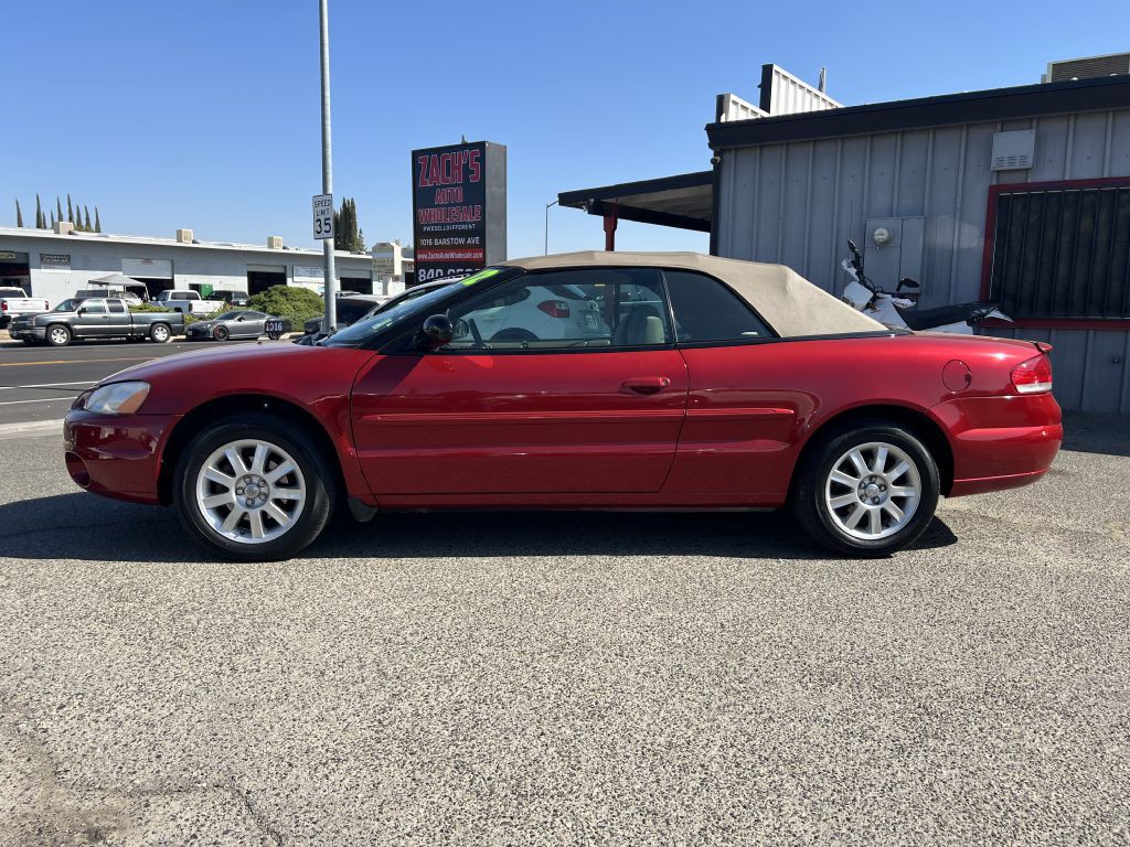 2002 Chrysler Sebring Image 2
