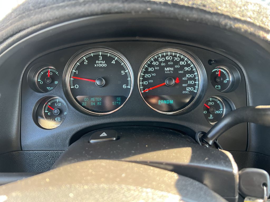 2011 GMC Yukon Image 12