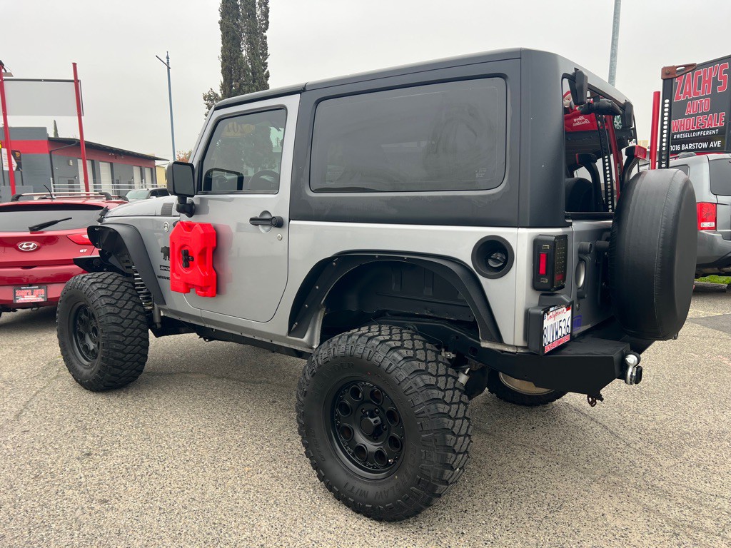 2013 Jeep Wrangler Image 3