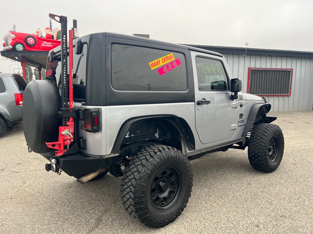 2013 Jeep Wrangler Image 6