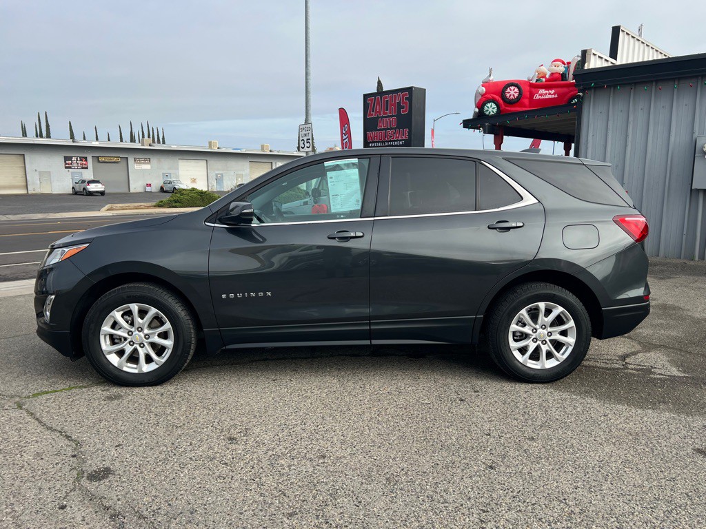 2018 Chevrolet Equinox Image 2
