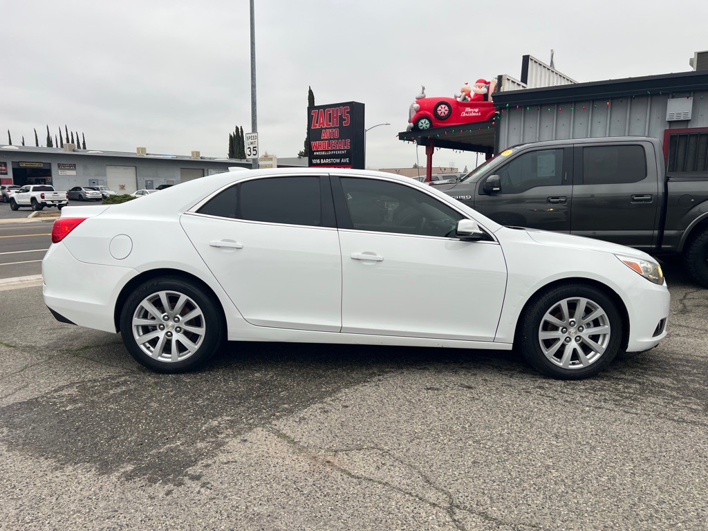 2015 Chevrolet Malibu Image 5
