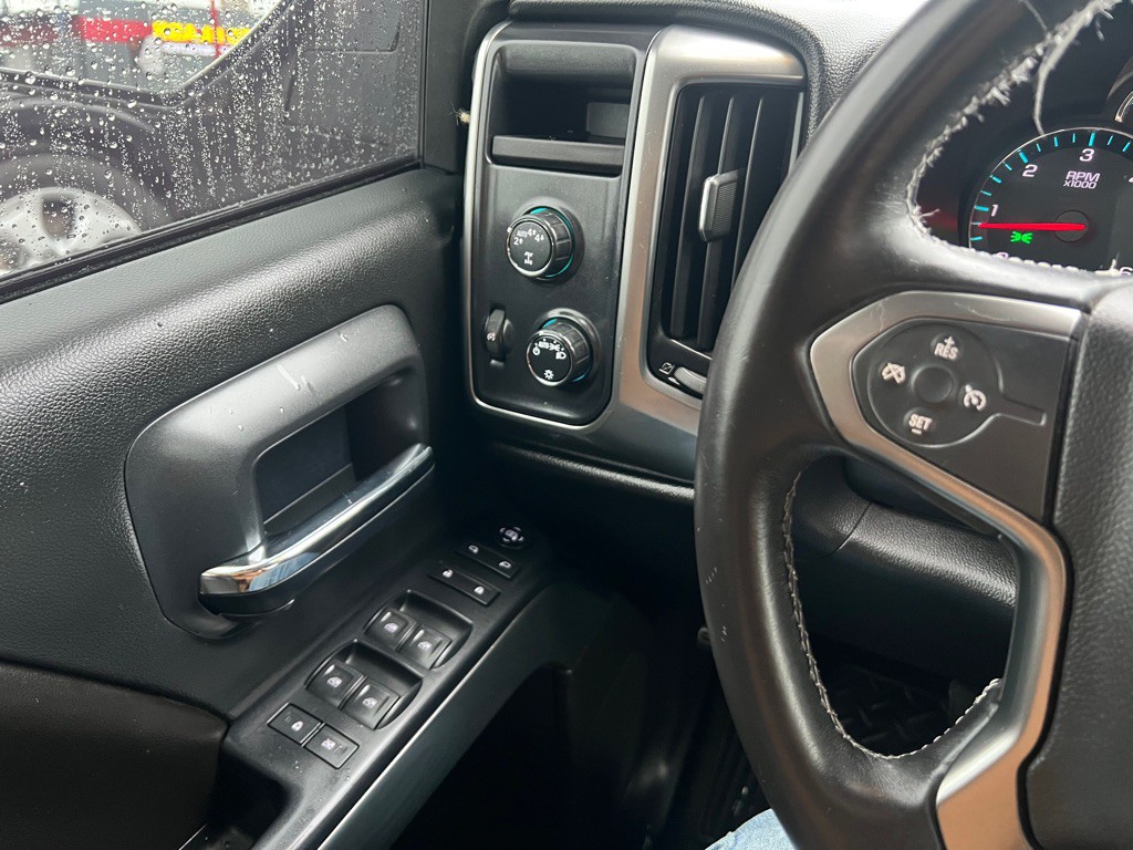 2017 Chevrolet Silverado 1500 Image 12