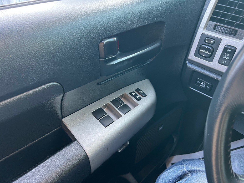 2009 Toyota Tundra Image 12