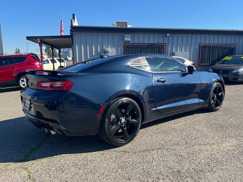 2016 Chevrolet Camaro Image 6