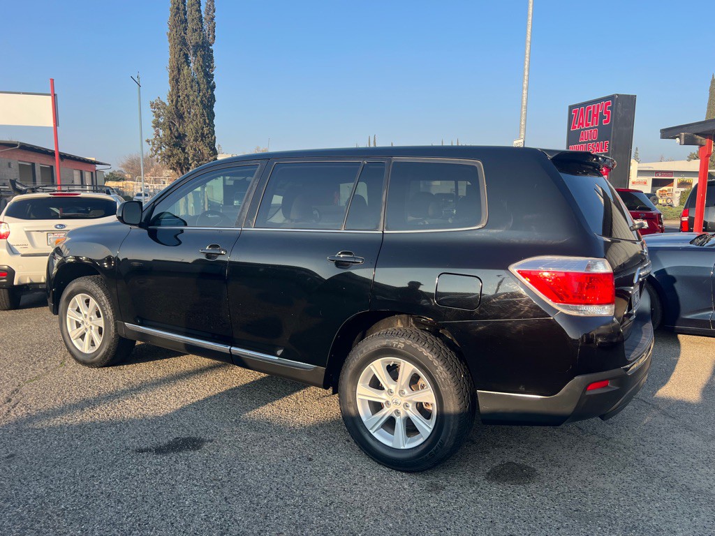 2011 Toyota Highlander Image 3