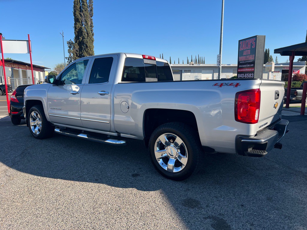 2017 Chevrolet Silverado 1500 Image 3