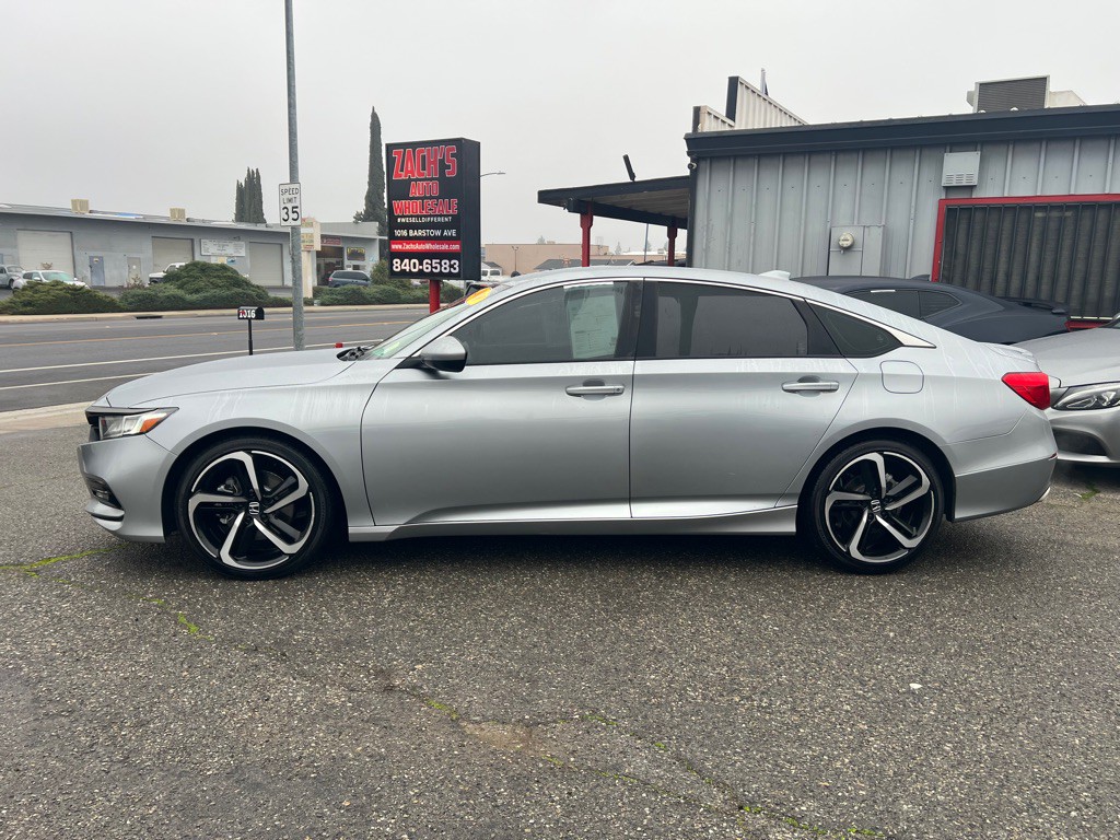 2018 Honda Accord Image 2